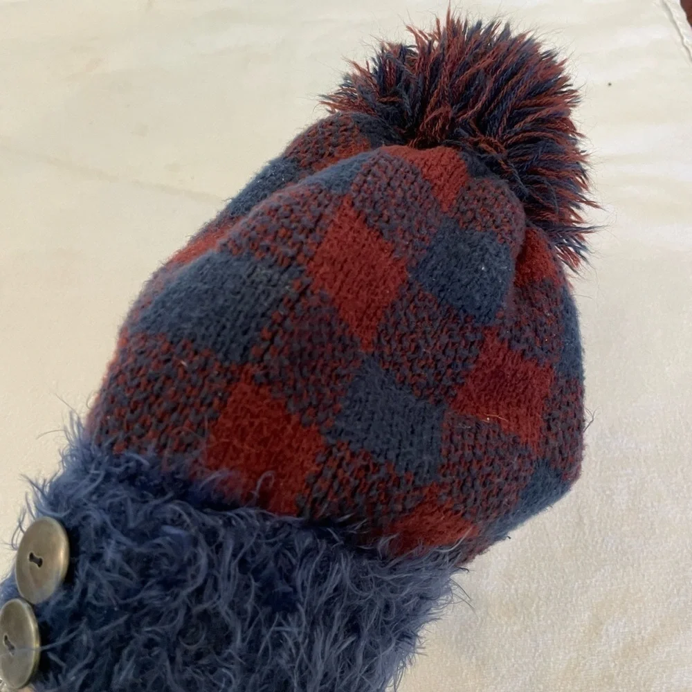 💐5/25 Simply Noelle fuzzy warm stocking hat winter pom pom ball top button